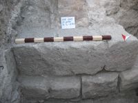 Chronicle of the Archaeological Excavations in Romania, 2009 Campaign. Report no. 27, Hârşova, La Cetate<br /><a href='http://foto.cimec.ro/cronica/2009/sistematice\027/37-HARSOVA-T-2-detaliu-pe-frontul-de-nord.jpg' target=_blank>Display the same picture in a new window</a>